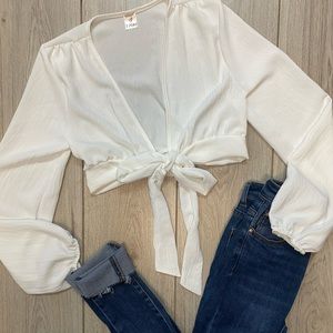 Long sleeve white tie top